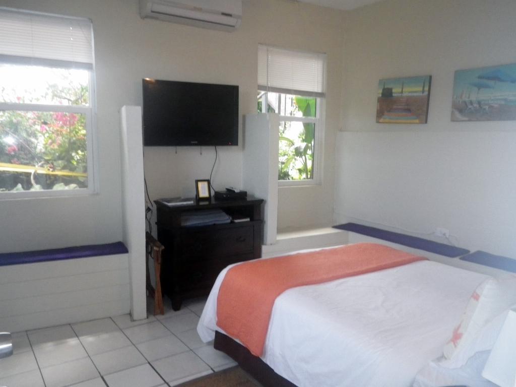 St. John Inn Cruz Bay 客房 照片