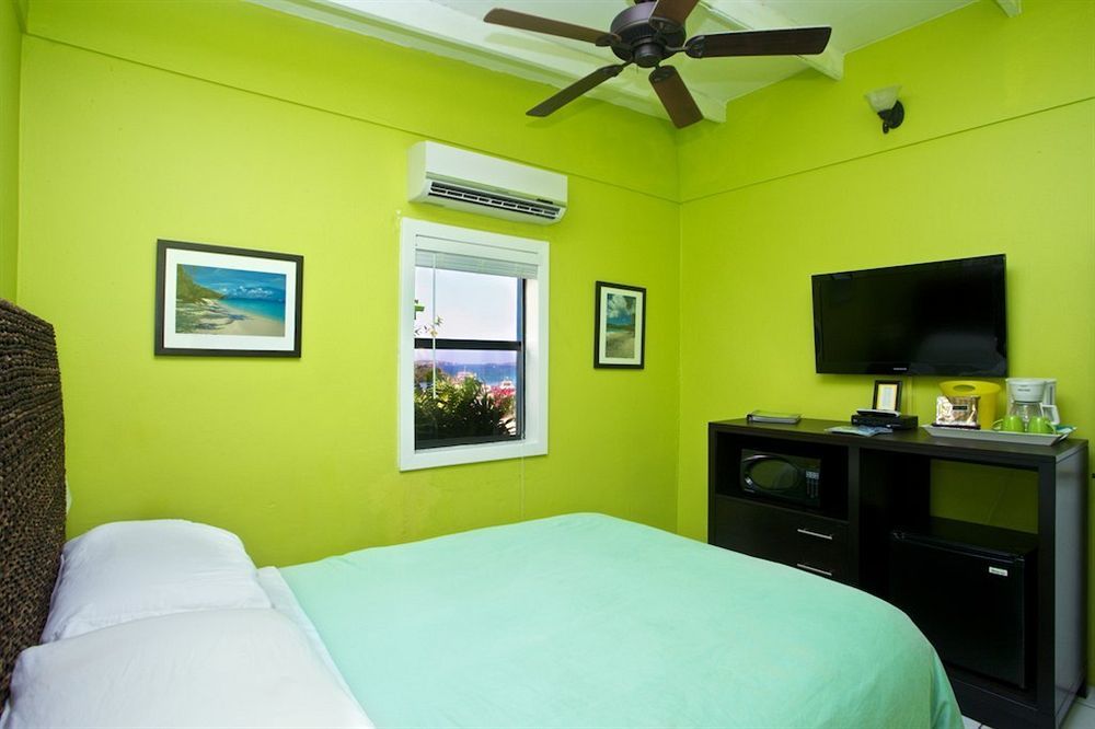 St. John Inn Cruz Bay 外观 照片
