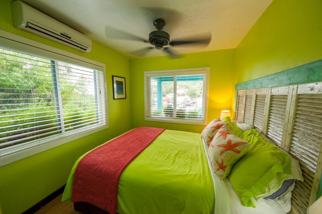 St. John Inn Cruz Bay 外观 照片